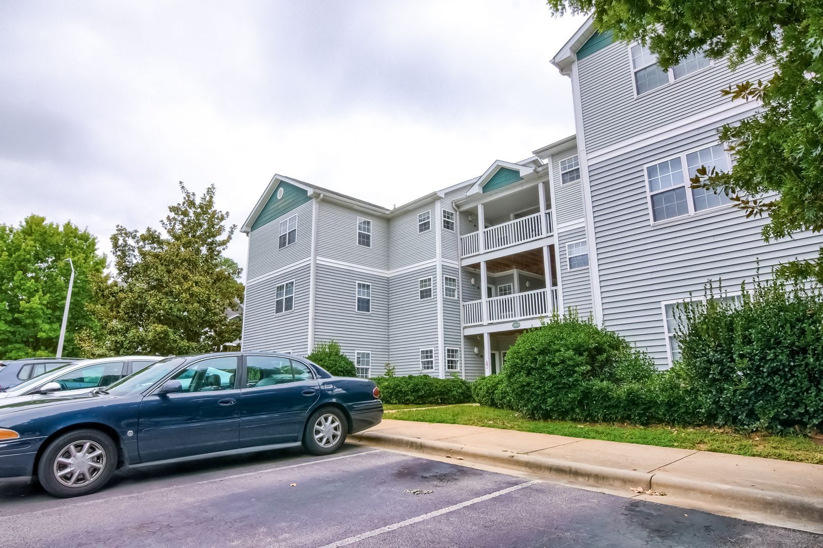 Building Photo - 2010 Wolfmill Dr