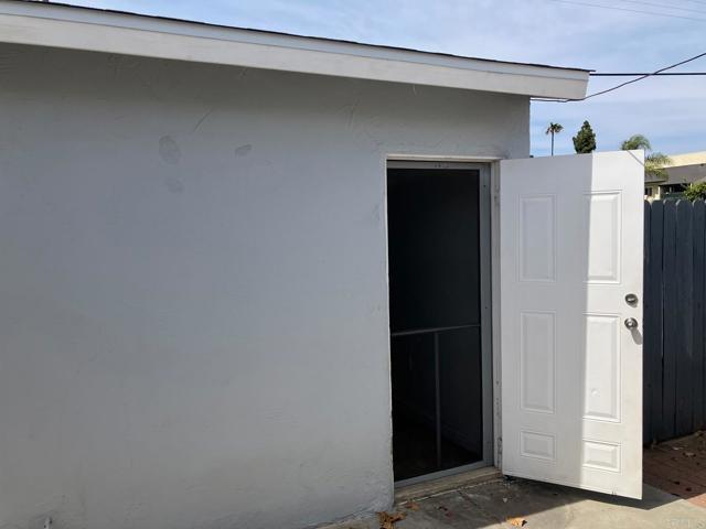 Building Photo - 172 Palomar St
