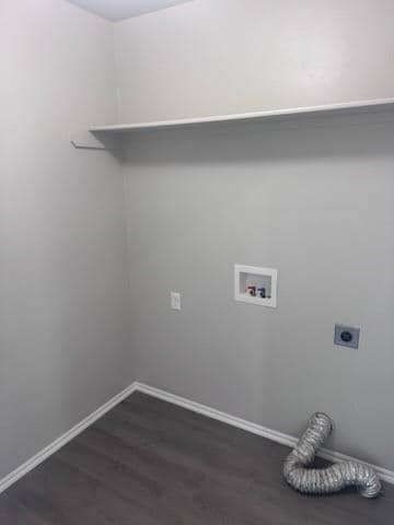 Building Photo - 10300 Hidden Village Dr