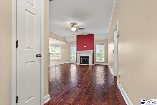 Building Photo - 3011 Thornberry Dr