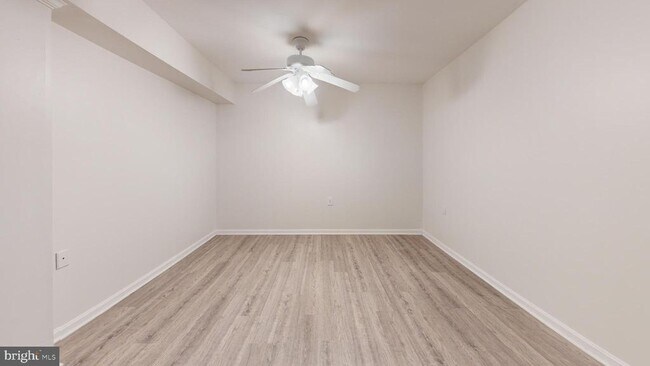 Building Photo - 7801 Fairborn Ct