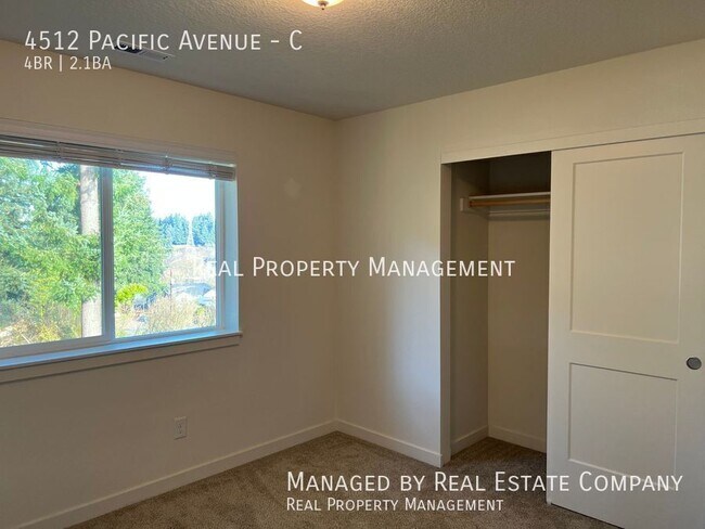 Building Photo - 4512 Pacific Ave