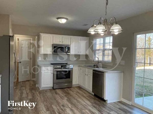 Building Photo - 1505 Black Kettle Dr