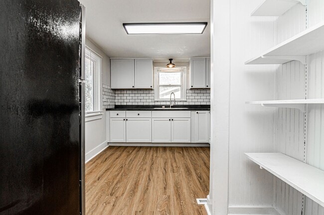 Building Photo - Please View 3D Virtual Walk-Through Before...