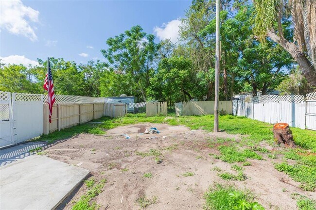 Building Photo - 9445 Cardy St