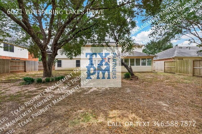Building Photo - 6021 Whispering Lakes Dr