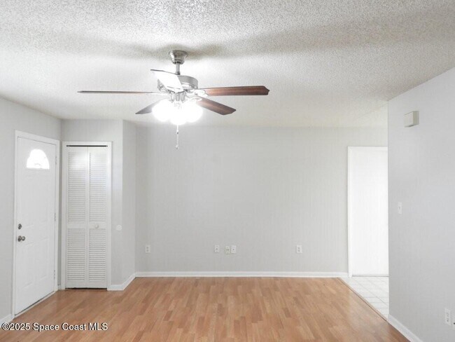 Building Photo - 1006 Wabash Rd SE