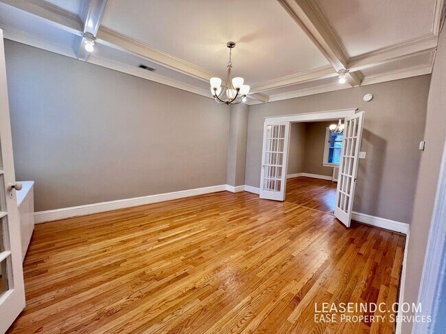 Building Photo - 1323 Randolph St NW