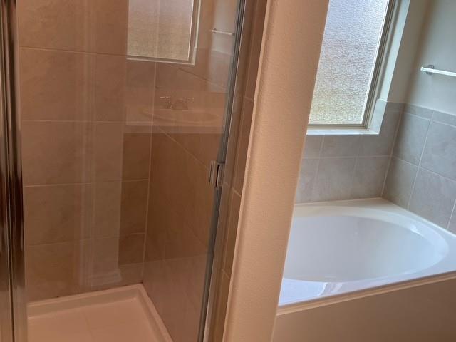 Building Photo - 10125 Gertrudis Lp