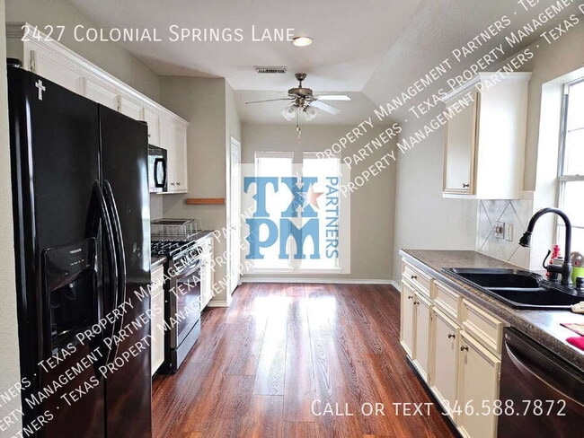 Building Photo - 2427 Colonial Springs Ln