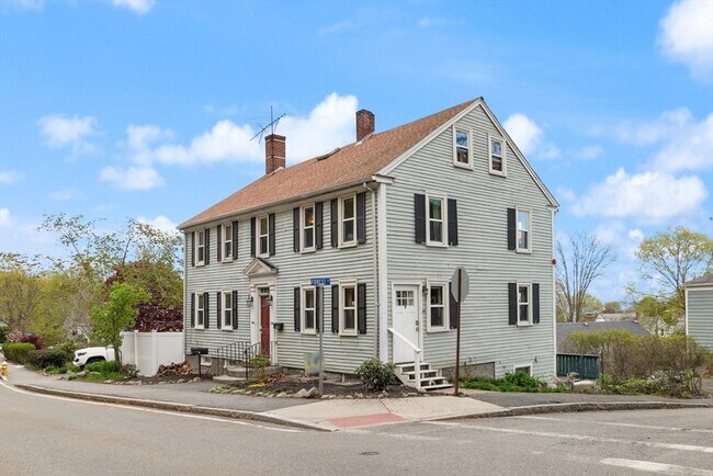 Building Photo - 19 Granite St