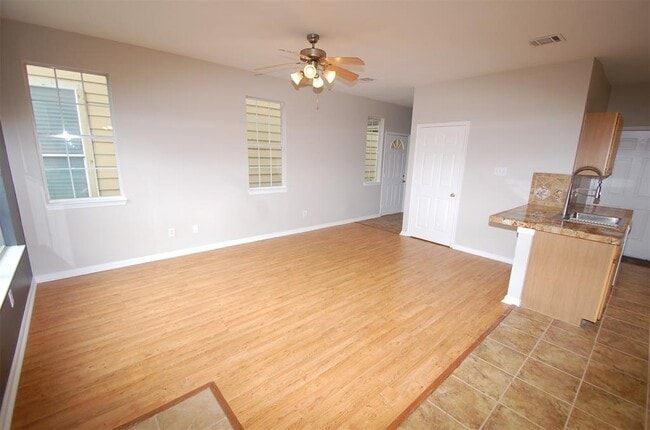 Building Photo - 11815 Chetman Dr