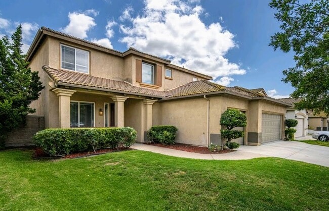 Front 2 - 7172 Wild Lilac Ct