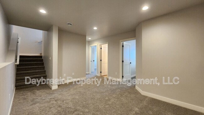 Building Photo - 6728 66th Ave S