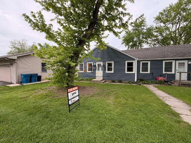 Building Photo - 105-105 W McAlpin St