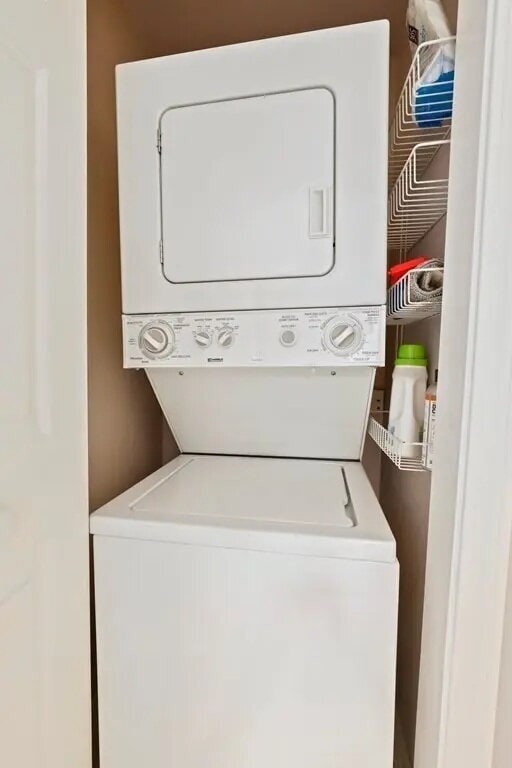 Building Photo - 59 Brainerd Rd