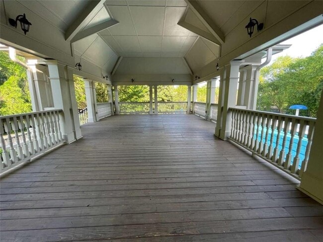 Building Photo - 1378 Greencrest Ct SW