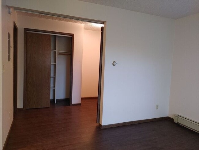 Building Photo - $925 | 1 Bedroom, 1 Bathroom Apartment | No Pets | Available for August 1st, 2026 Move In!