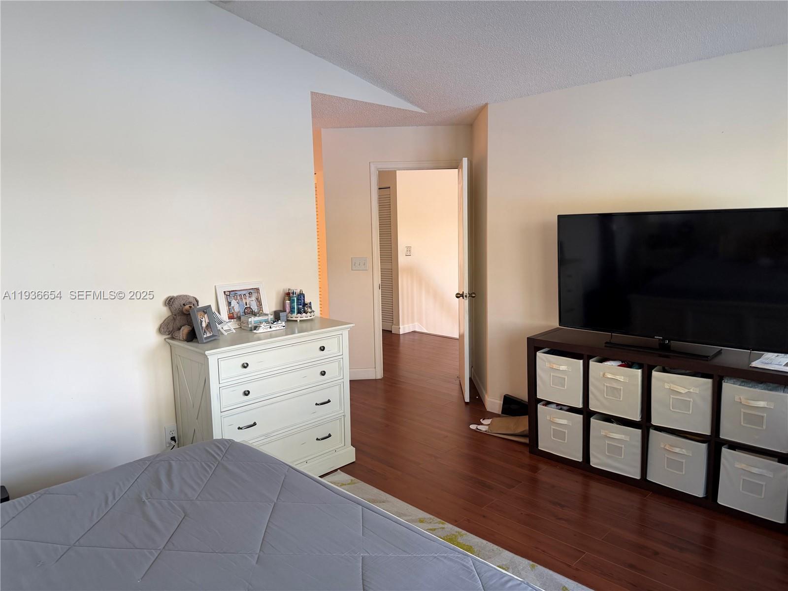 Building Photo - 4908 SW 151st Ave