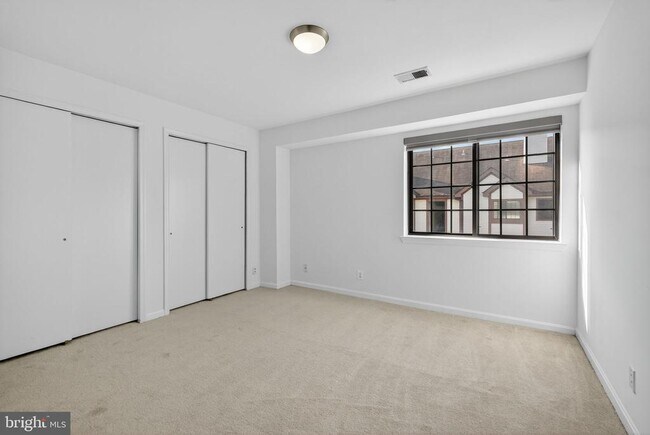 Building Photo - 6017 Curtier Dr