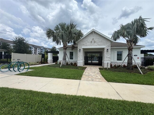 Building Photo - 15340 BURGTHEATER Dr