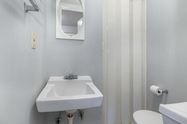 Building Photo - 1133 Nanroc Dr