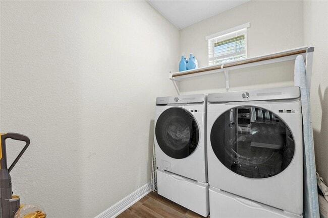 Building Photo - 2812 Rabbit Creek Dr