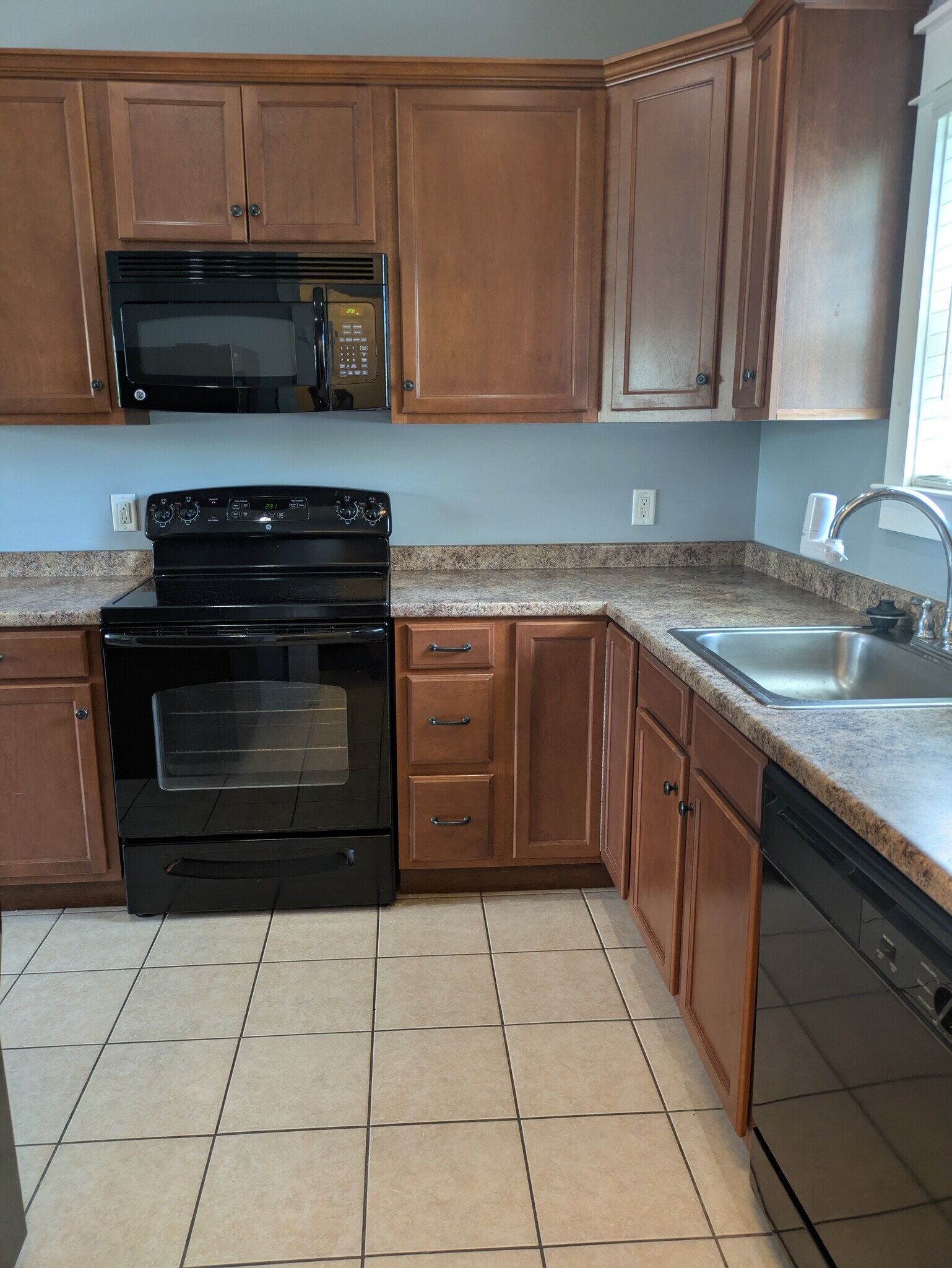 Kitchen - 308 Coconut Grove Ct