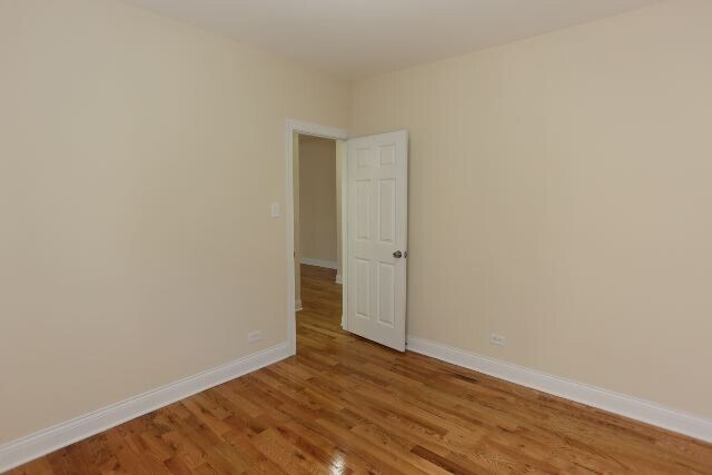 Building Photo - 629 W Cornelia Ave