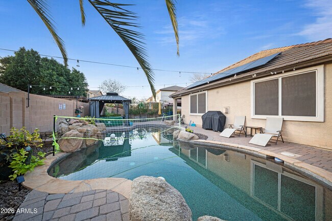 Building Photo - 17239 W Ironwood St