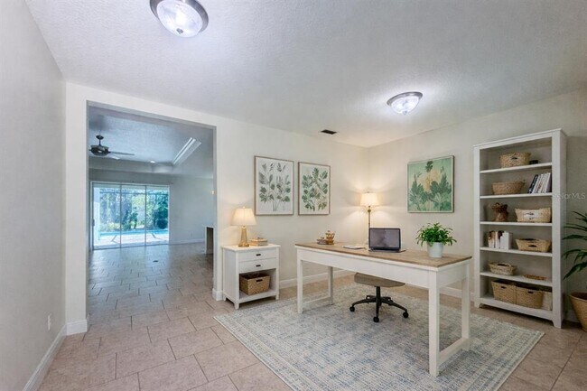 Building Photo - 12335 Whisper Lake Dr