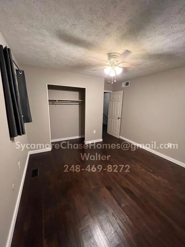 Building Photo - 2912 Canarsie Dr