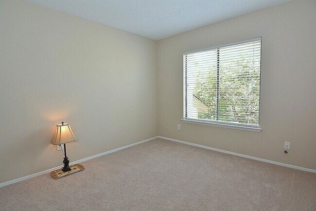Building Photo - 3168 Windchase Blvd