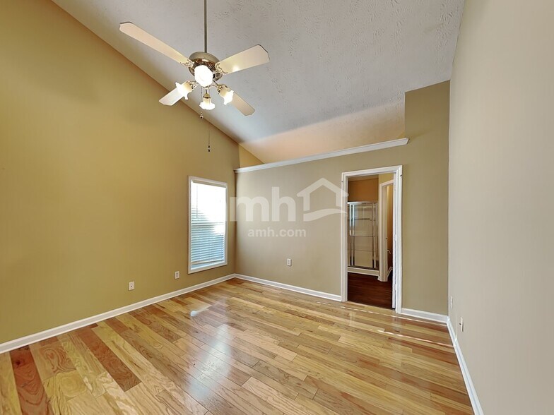 Building Photo - 3668 Jackson Bluff Dr