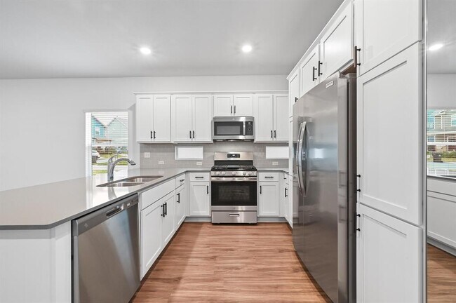 Building Photo - 167 Rioja