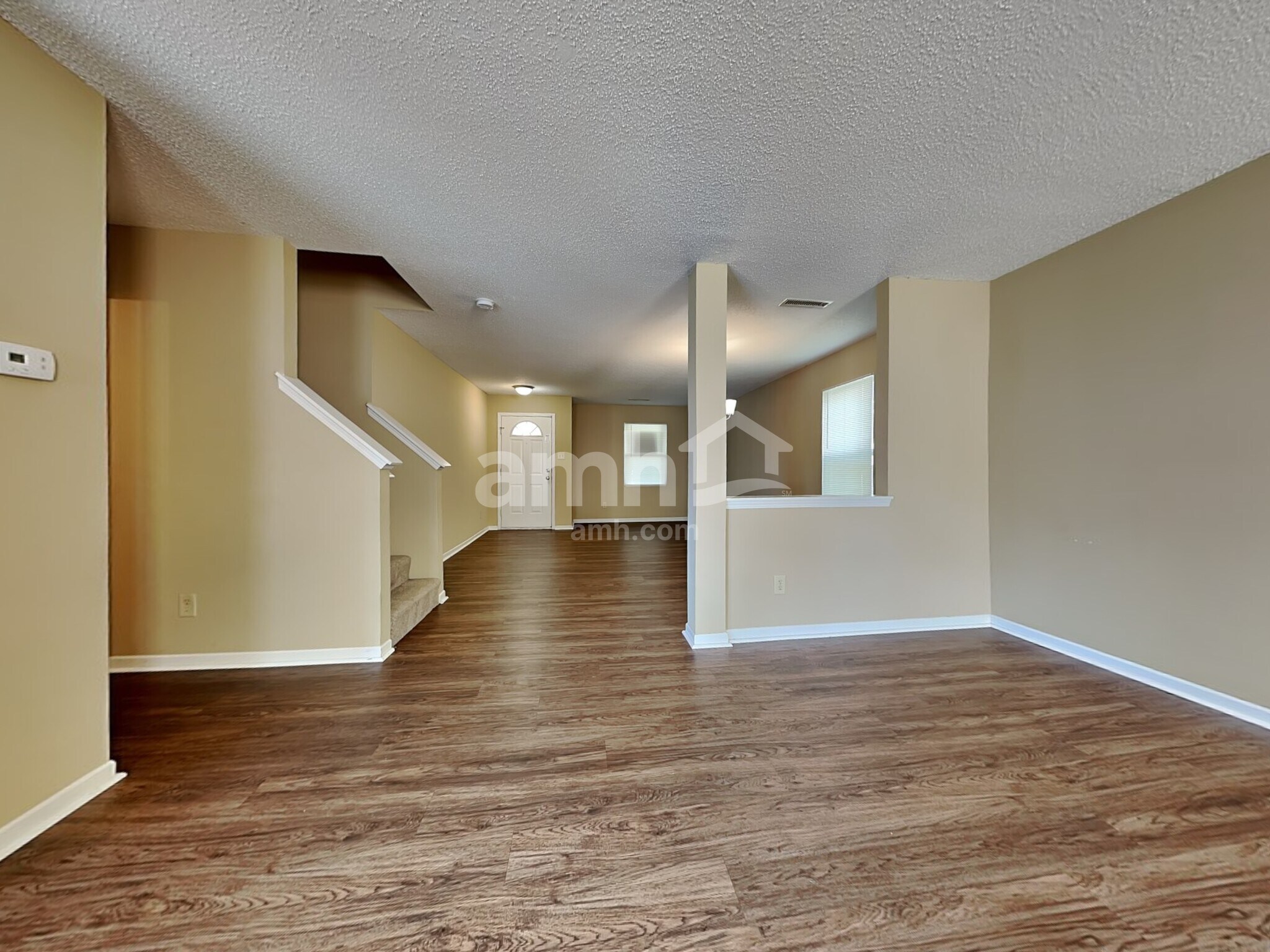 Building Photo - 1701 Blue Grass Pky