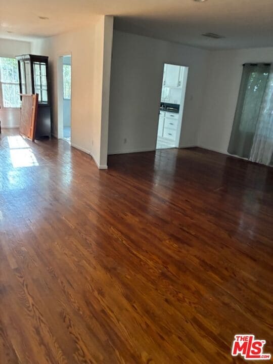 Building Photo - 1439 Rexford Dr