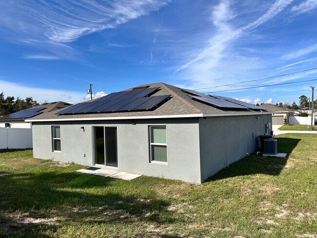 Building Photo - 108 Maple Dr