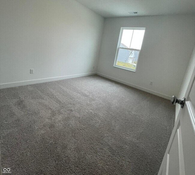 Building Photo - 6852 Orchard Run Cir
