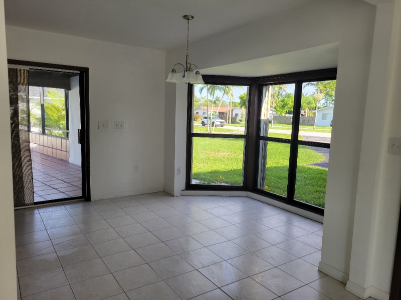 Building Photo - 10605 SW 112th St