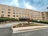 Building Photo - 8601 Manchester Rd