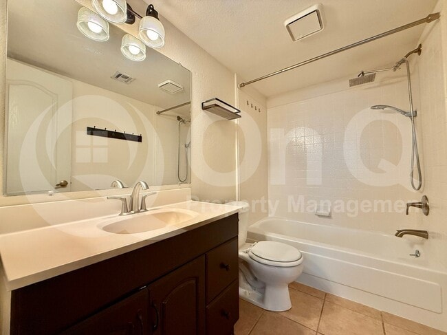Building Photo - 4901 S Calle Los Cerros Dr
