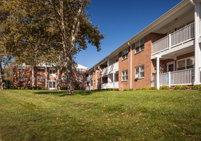 Building Photo - Crestview Apartments