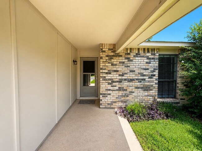 Building Photo - 3 Bedroom Single Family Home for rent  in Allen!