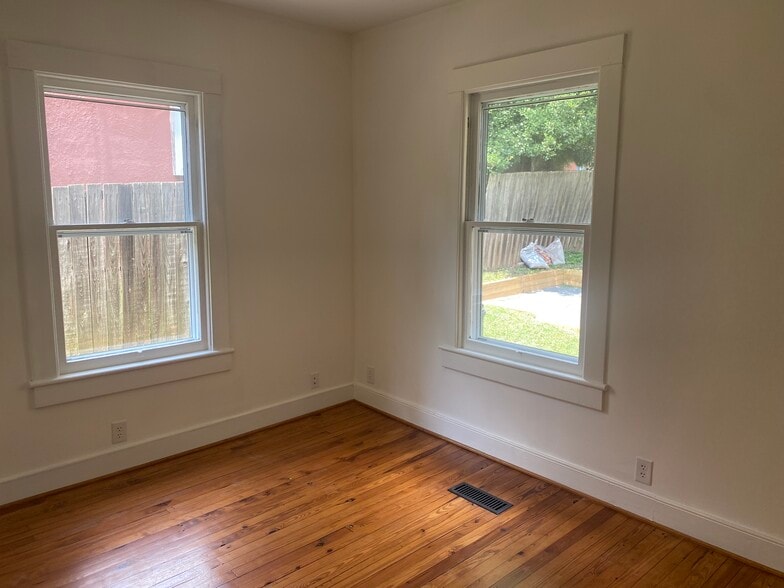bedroom - 719 Altavista Ave