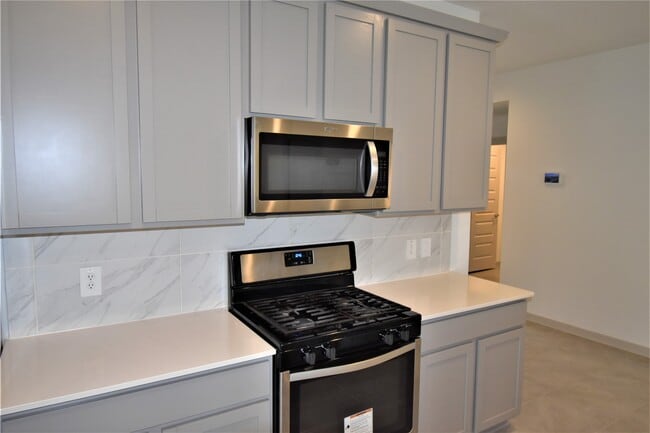 Building Photo - 4023 Yonkers Valley Ln