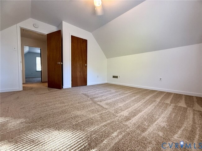 Building Photo - 11025 Poachers Run