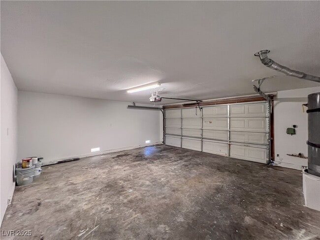 Building Photo - 3636 Bronco Rd