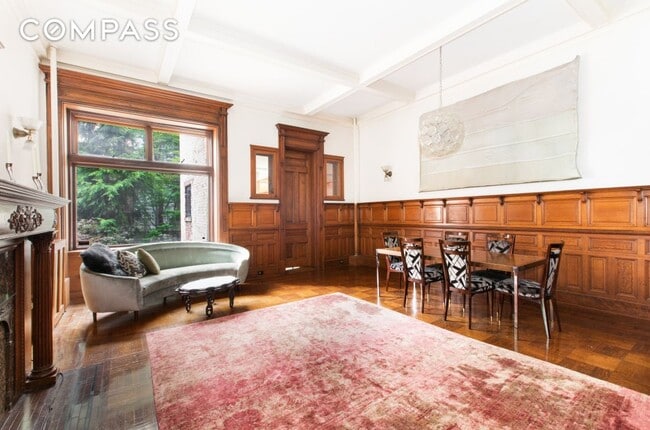 Building Photo - 27 W 87th St