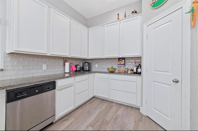 Building Photo - 19029 Villa Ln